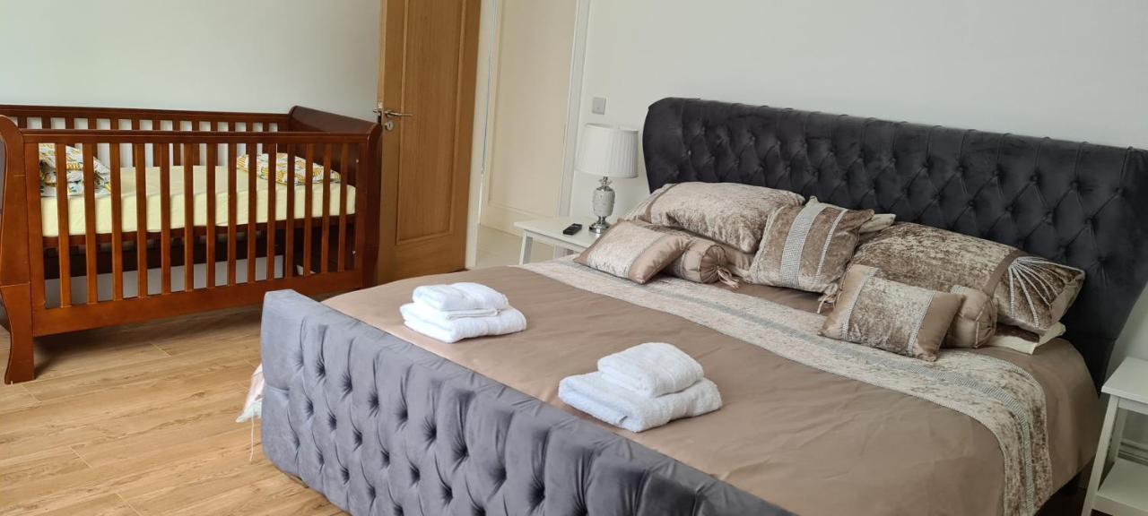 Annie'S House With Thermal Health Spa Moville Ngoại thất bức ảnh