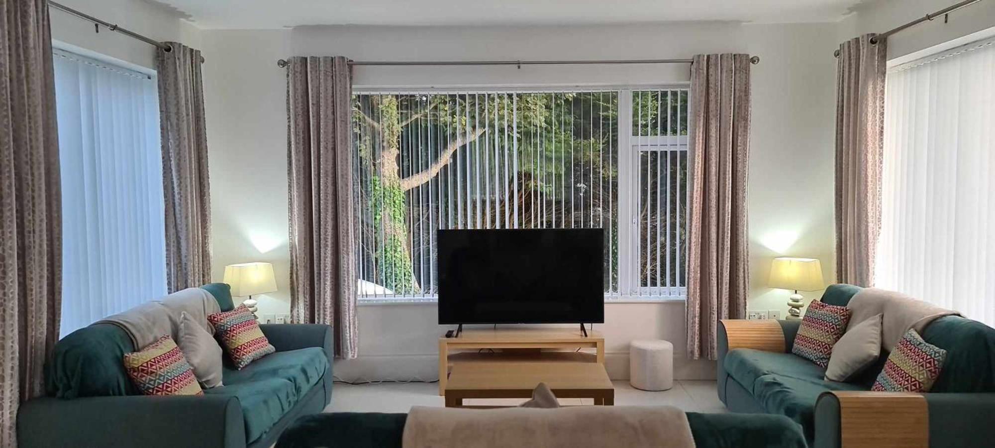 Annie'S House With Thermal Health Spa Moville Ngoại thất bức ảnh