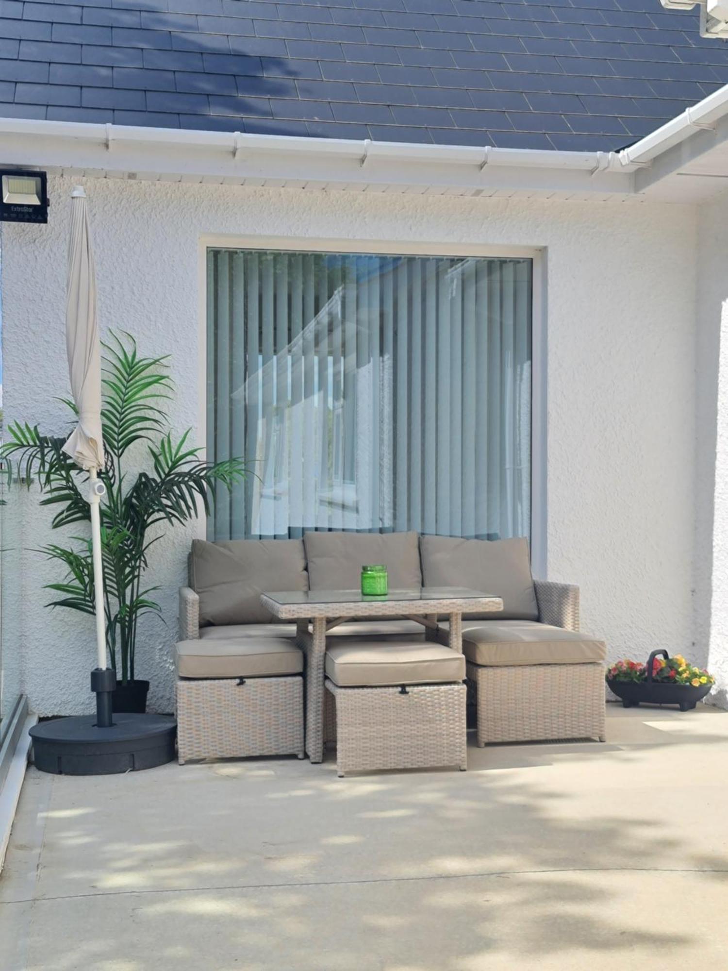 Annie'S House With Thermal Health Spa Moville Ngoại thất bức ảnh